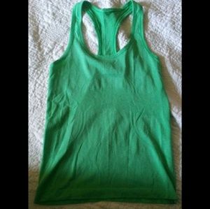 Lululemon swiftly tech